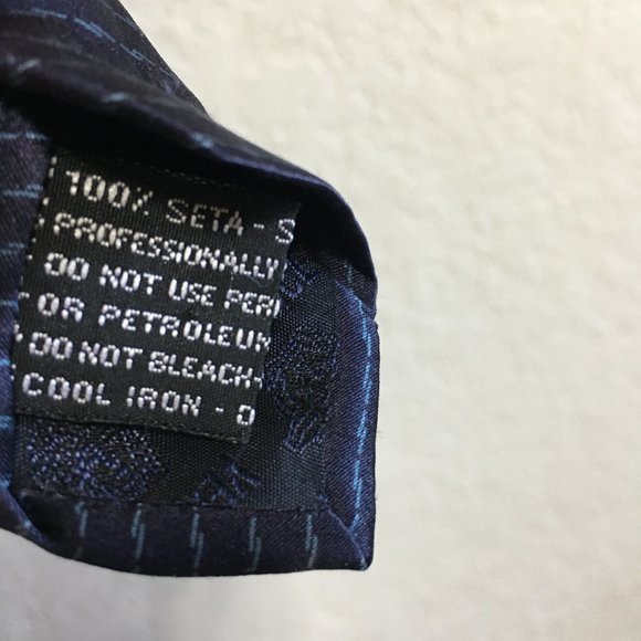 Gianni Versace Authentic Silk Men's Necktie Blue Made in Italy - Picture 7 of 11